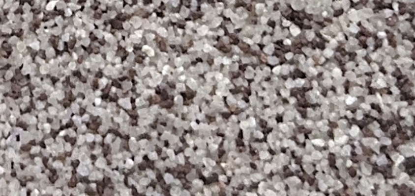 Natural Grit shade 700